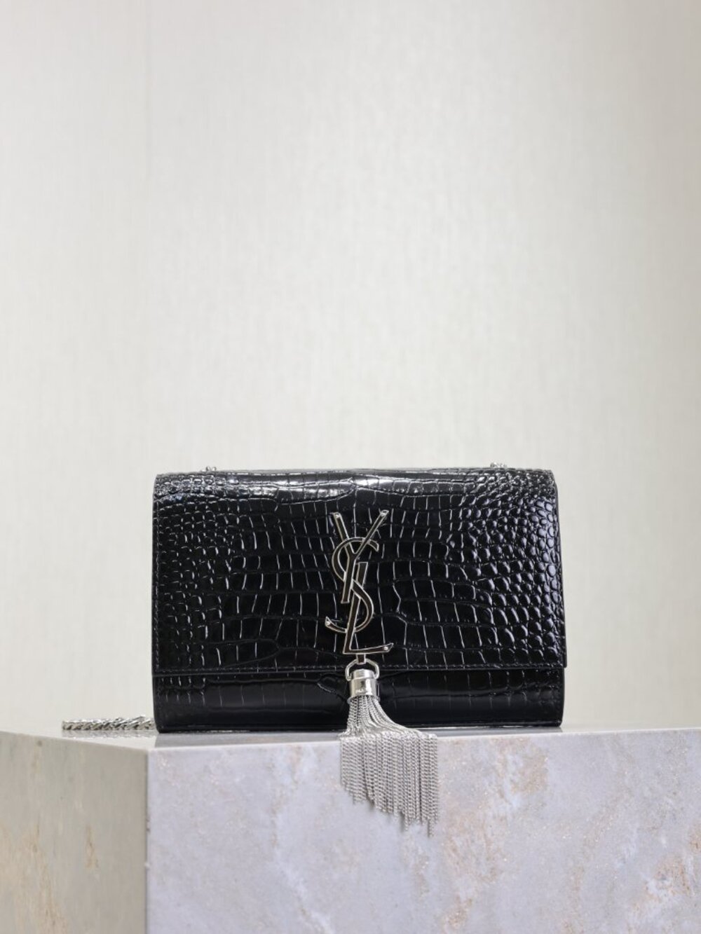 ✨ Yves Saint Laurent Black Shoulder Bag